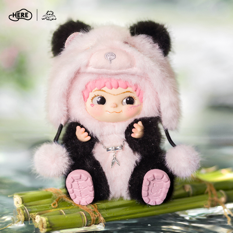 Letsvan WAKUKU-Pandada Pendant*1+Pandada Cherry Blossom Snow Pendant*1+Doll Clothes*1